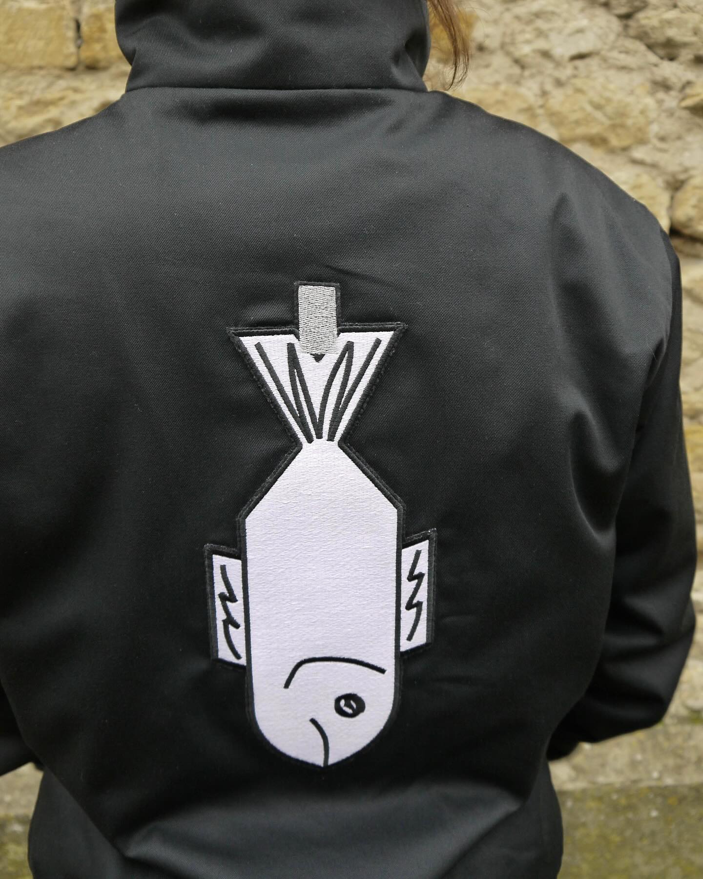 Claude Closky, ‘April Fish,’ 2023, Nantes: Blazers-Blasons. Back patch, polyester thread, machine embroidery, 28 x 11,5 cm.